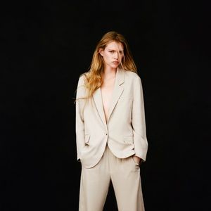 flowy oversized blazer